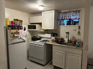 13511 231st St Unit Basement, Springfield Gardens, NY 11413