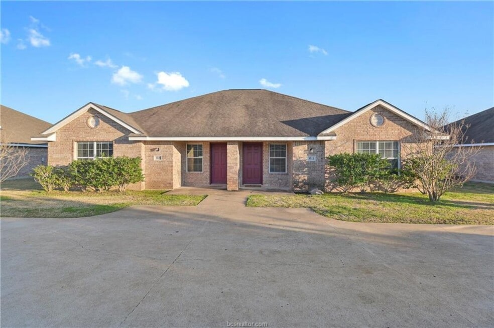 3547 Paloma Ridge Dr, College Station, TX 77845 - photo 1