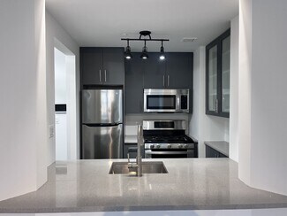 11 Cooper St Unit 6D, New York, NY 10034
