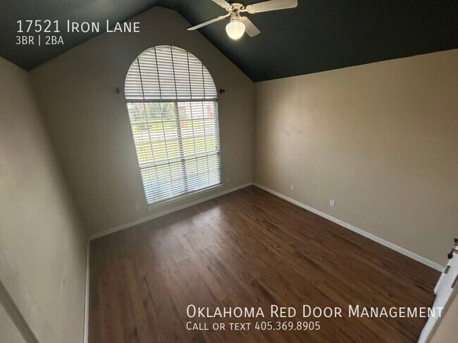 17521 Iron Ln, Edmond, OK 73012 - photo 5