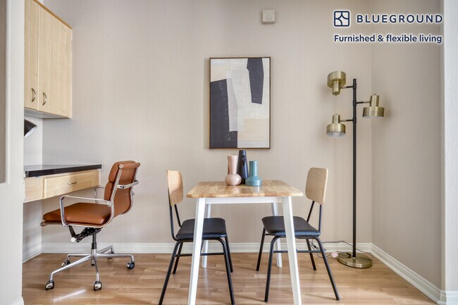 8500 Pershing Dr unit FL1-ID844, Los Angeles, CA 90293 - photo 6