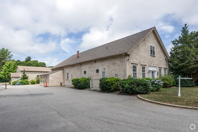 The main building of The Veritas Academy was a long-house style building.