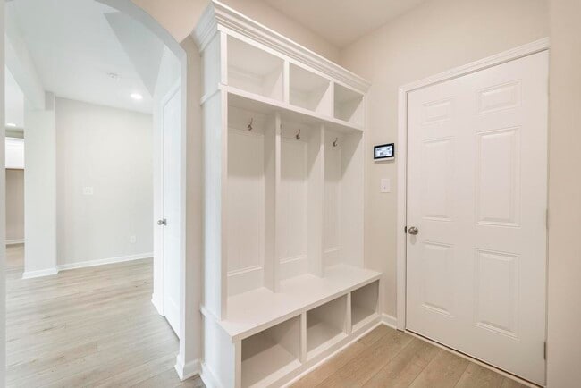 106 Black Birch Rd 16.jpg