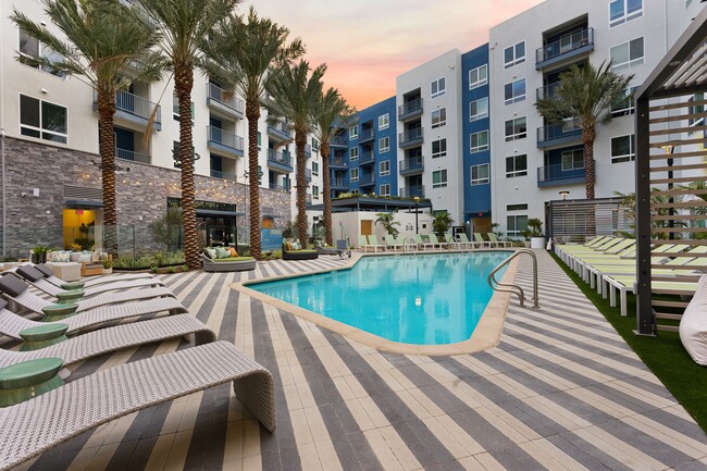 Jefferson Cenza, Placentia, CA 92870 - photo 2