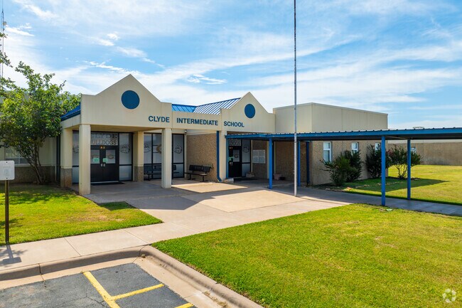 Clyde Intermediate School