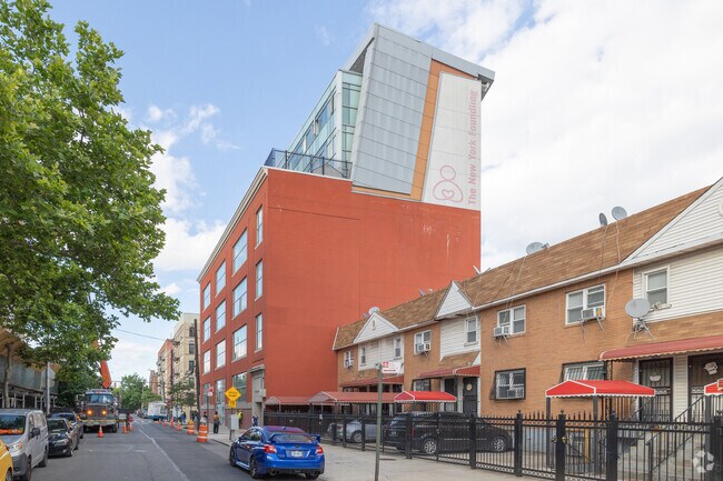 Mott Haven Academy Charter School has community ties.