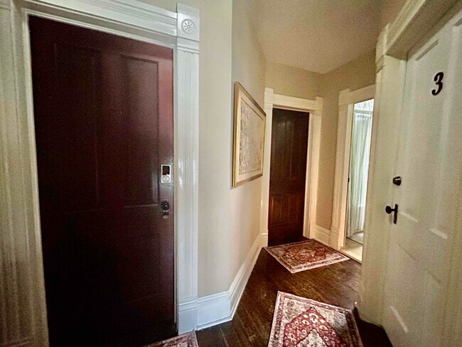 425 S Washington St, Dillon, MT 59725 - photo 4