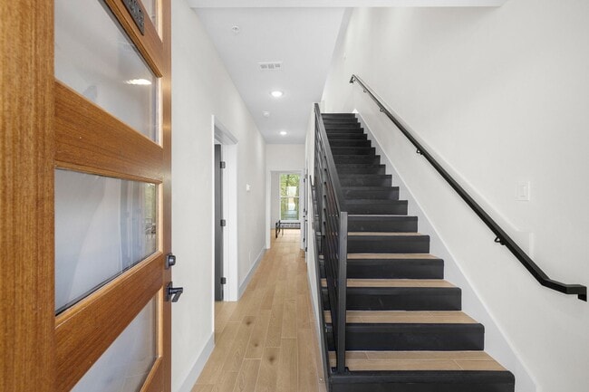 2539 E Villa Maria Rd, Bryan, TX 77802 - photo 4