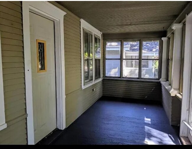 2716 N 48th St, Omaha, NE 68104 - photo 7