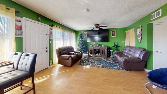 6320 Riverside Dr unit 350, Metairie, LA 70003 - photo 2