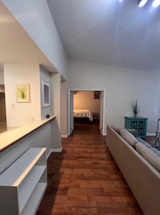 1881 E Tudor Rd Unit E-302, Anchorage, AK 99507