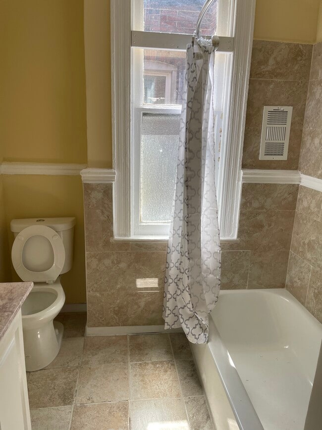 2309 Avalon Ave, Baltimore, MD 21217 - photo 7