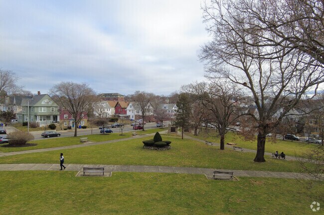 Bell Rock Memorial Park is in the heart of the Bellrock neighborhood and has lots of paths.