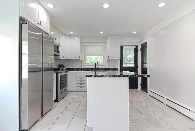 237 Trenton St unit A, Boston, MA 02128 - photo 3