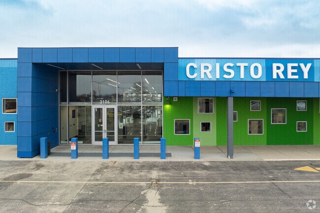 Cristo Rey St. Martin College Prep is a Catholic private school located in Waukegan.