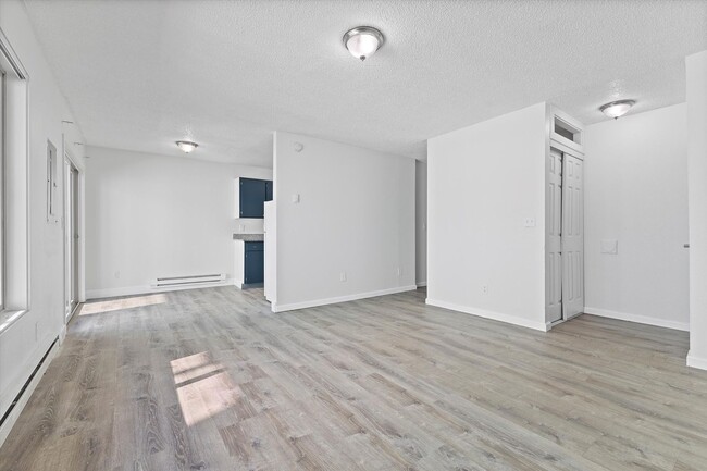 Bush Street, Portland, OR 97266 - photo 2