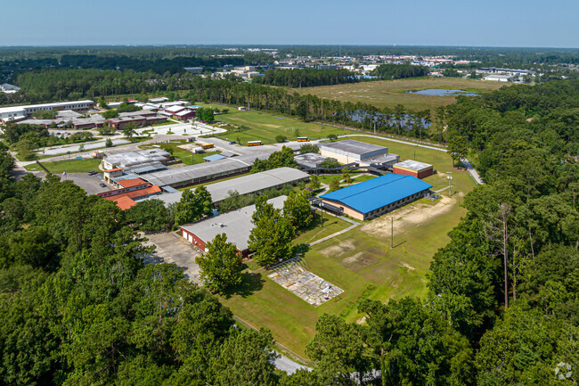 Boyet Junior High School is centrally located in East Slidell.