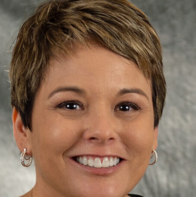 Debbie Kinney