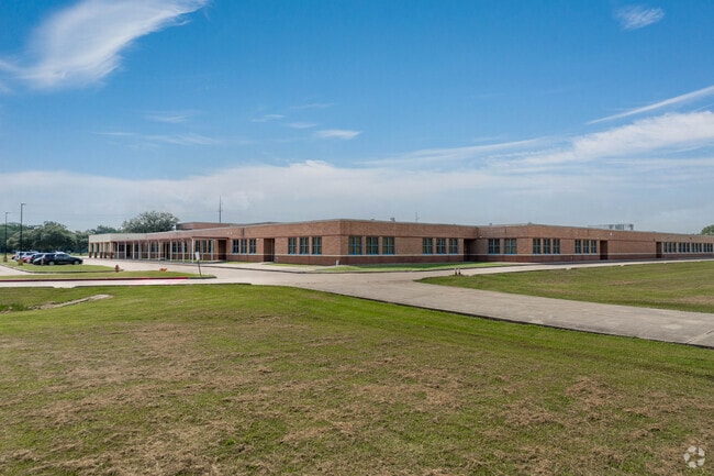 Westside Elementary earns a B+ rating from niche.com.