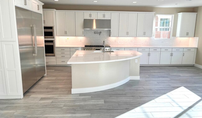 8775 Spencer Garrett St, Las Vegas, NV 89113 - photo 2