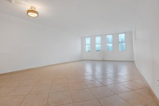 5401 Collins Ave Unit 431, Miami, FL 33140