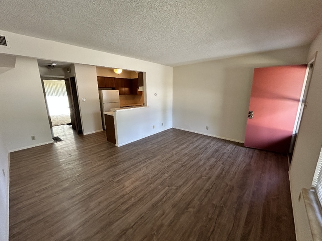 701 Devonshire Dr unit 624, Celina, OH 45822 - photo 2