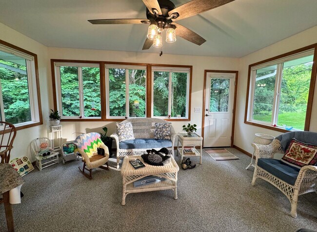 56500 Penn Rd unit ID1337816P, Cassopolis, MI 49031 - photo 4