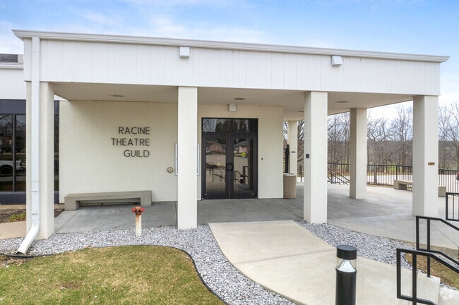 The Racine Theater Guild provides ample opportunities for the Wind Point community.