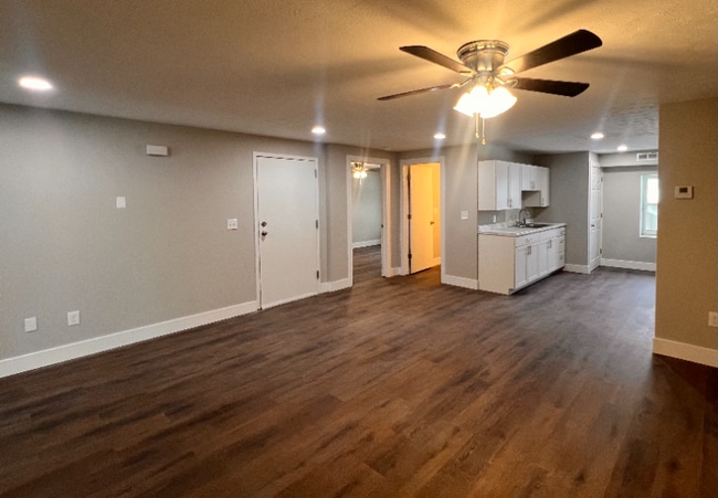 110 Main St unit B, Morrow, OH 45152 - photo 2