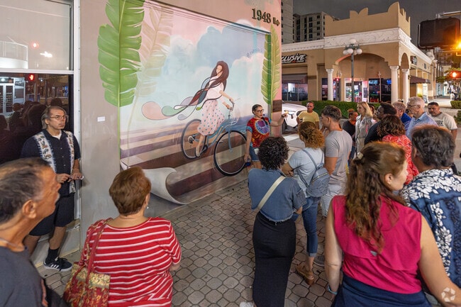 Art walks in Hollywood are held on the third Saturday of each month.