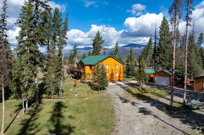 Stunning architecturally detailed homes nestled in with the Ponderosa pine trees of Helena's Lincoln.