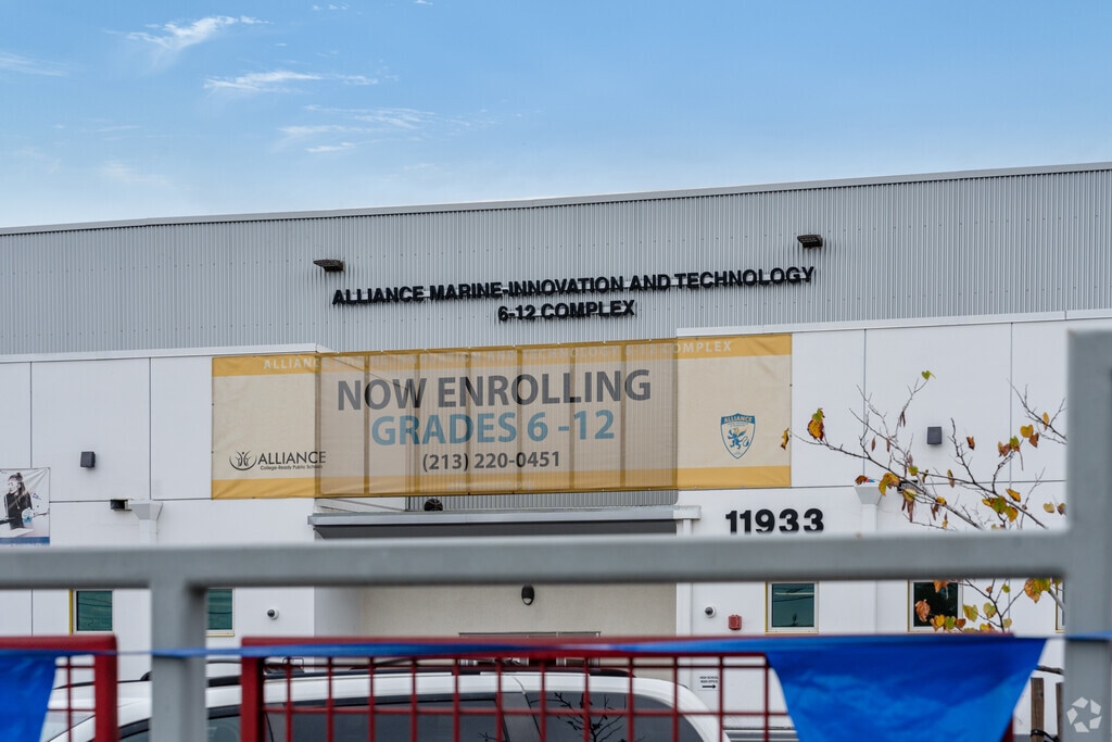 42% of middle school students tested at or above the proficient level for math.