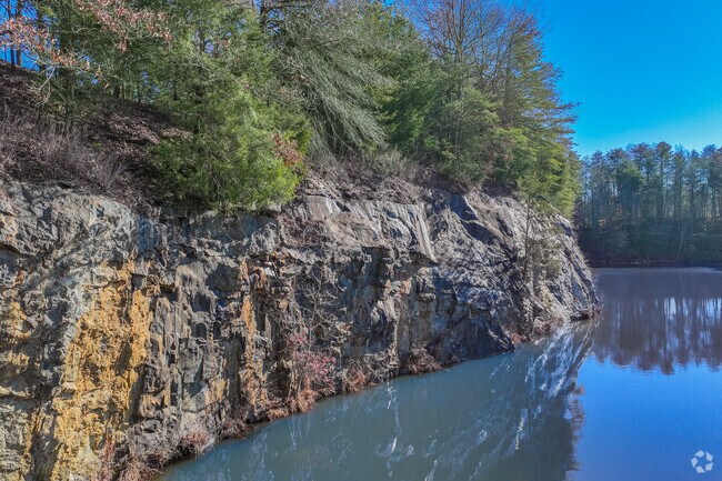 Guilford Mackintosh Park has many beautiful areas to explore.