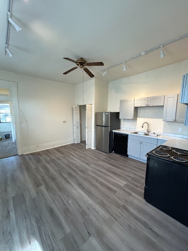 220 W 6th St, Covington, KY 41011 - photo 2