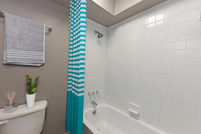 Colonial Estates, Cordova, TN 38016 - photo 6