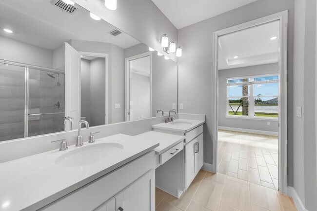 7791 Waning Moon Way, Sarasota, FL 34241 - photo 4