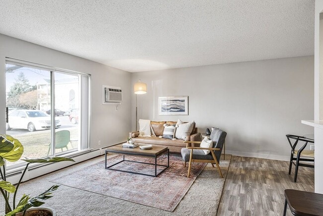 Wedgewood Park Apartments, Coon Rapids, MN 55448 - photo 6