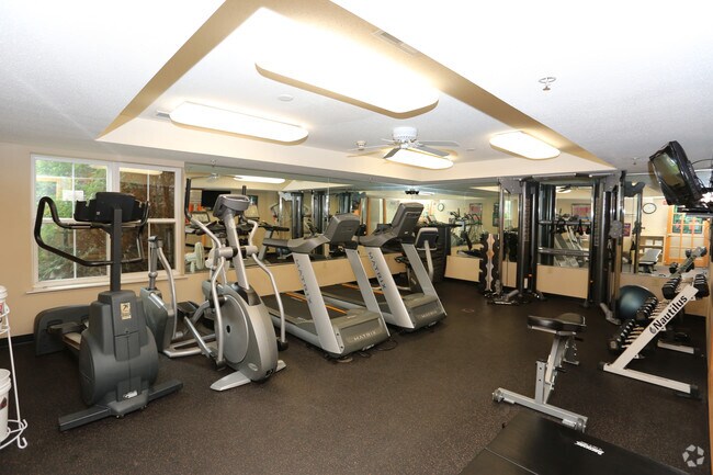 Lesilve, Middleton, WI 53562 - photo 7