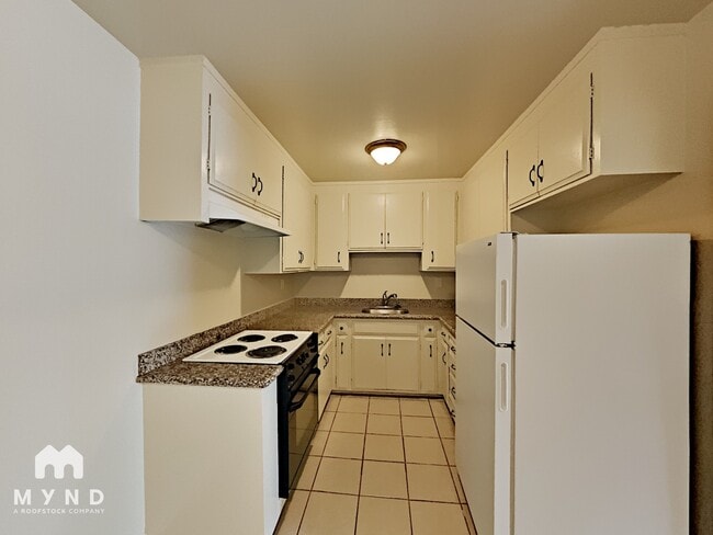 870 Burbank Dr unit 1, Santa Clara, CA 95051 - photo 4