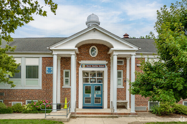 Welcome to Mark Newbie Elementary School in Collingswood, NJ.
