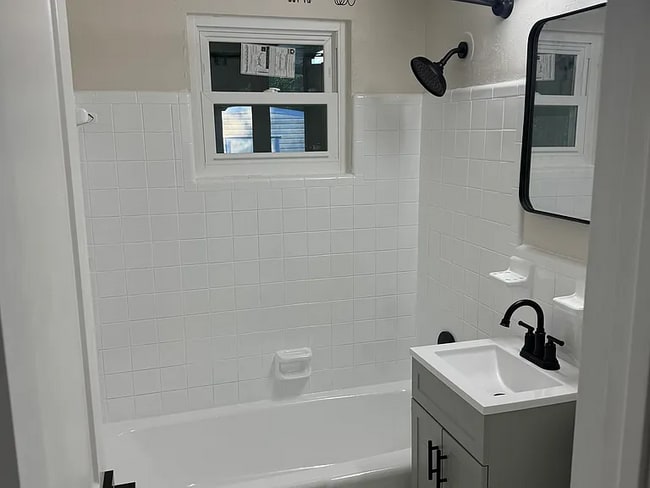 2335 SE 46 Terrace, Gainesville, FL 32641 - photo 4