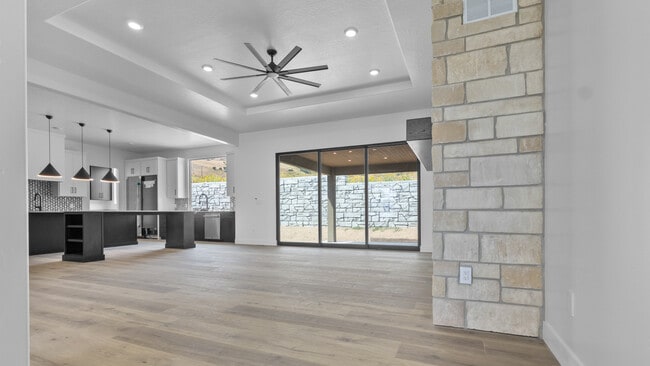 4233 Braiken Ridge Dr unit 36199361, Lehi, UT 84003 - photo 5