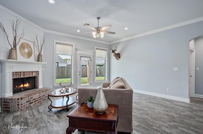 603 Stowe Cir, Benton, LA 71006 - photo 5