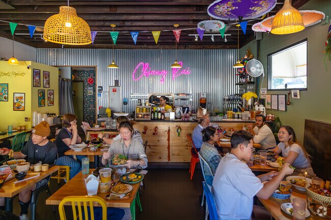 Chiang Rai is a popular restaurant serving delicious Thai street food in Recreation Park.