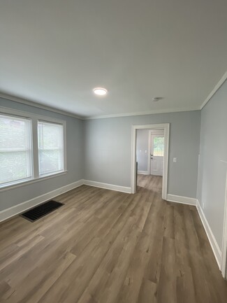 5538 Montgomery Rd Unit 1, Cincinnati, OH 45212