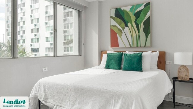 305 Dr M L K Jr St S unit 321, Saint Petersburg, FL 33705 - photo 7