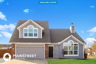 15520 S Apache St, Olathe, KS 66062