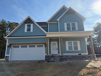 374 Caledonia Dr, Carthage, NC 28327