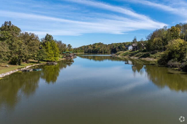 Dry Ridge is a Kentucky town where farmland turns into welcoming neighborhoods and Williamtown Lake brings locals together.