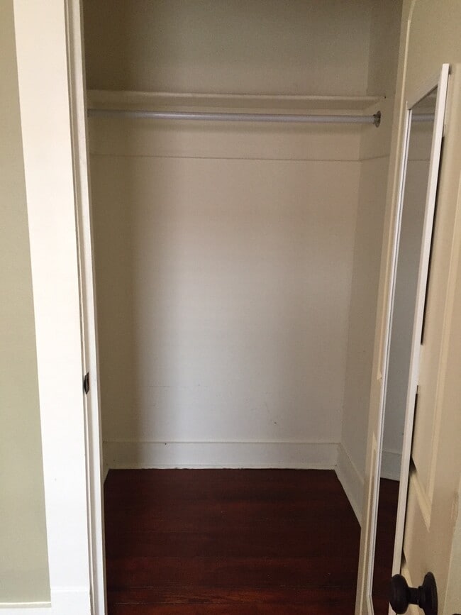 Closet 2, Tons of closet space